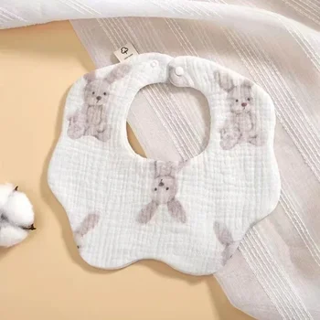 Новый детский марлевый нагрудник с рисунком, молочко от рвоты для новорожденных, легко моется, предотвращает слюнотечение, может вращать лепестковый нагрудник