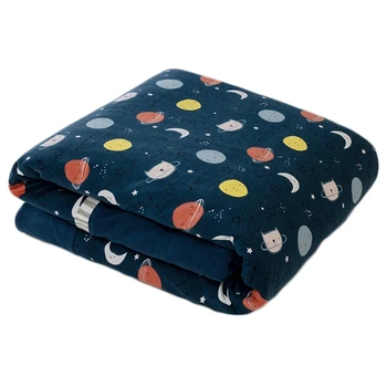 Хлопчатобумажное одеяло для малышей со съемной внутренней частью и застежкой-молнией, которое можно стирать для обогрева кондиционером малышей в школе.